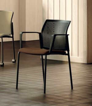 Switch Harmony / Chaise de conférence dossier polypro