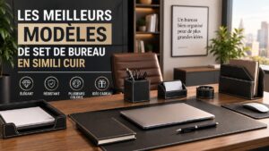 Affiche publicitaire en français montrant des sets de bureau en simili cuir sur un bureau professionnel.